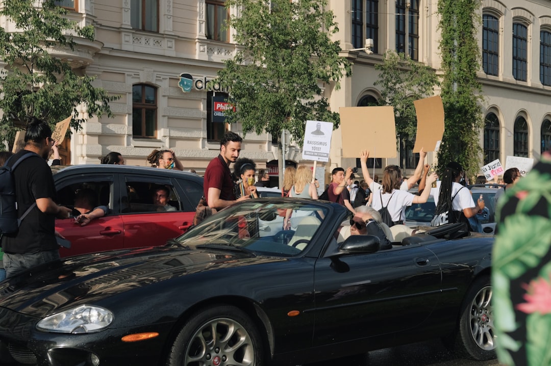 N40 Protests Feb 2026: Verified Carpools Beat Closures | CrabaRide